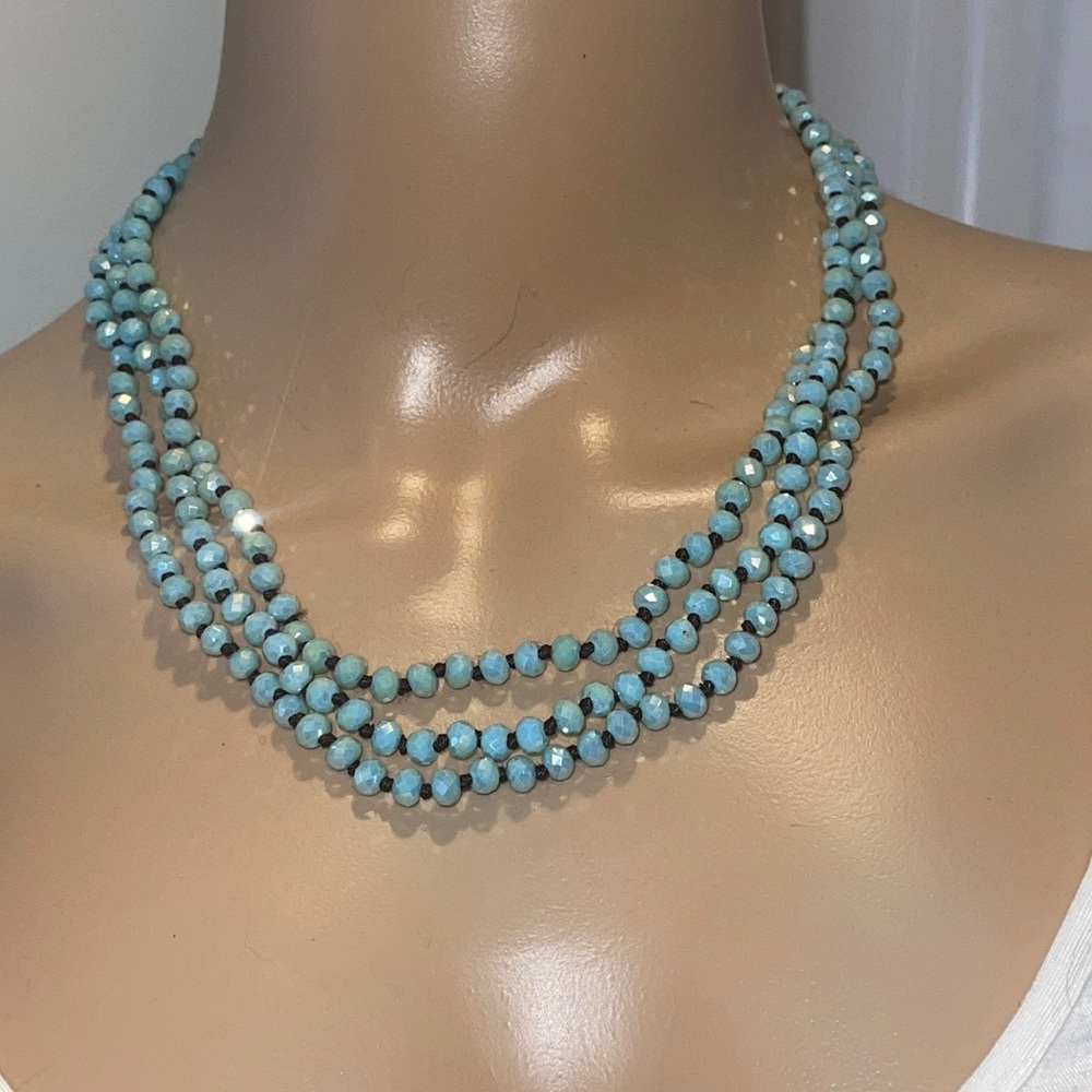 Beaded necklace